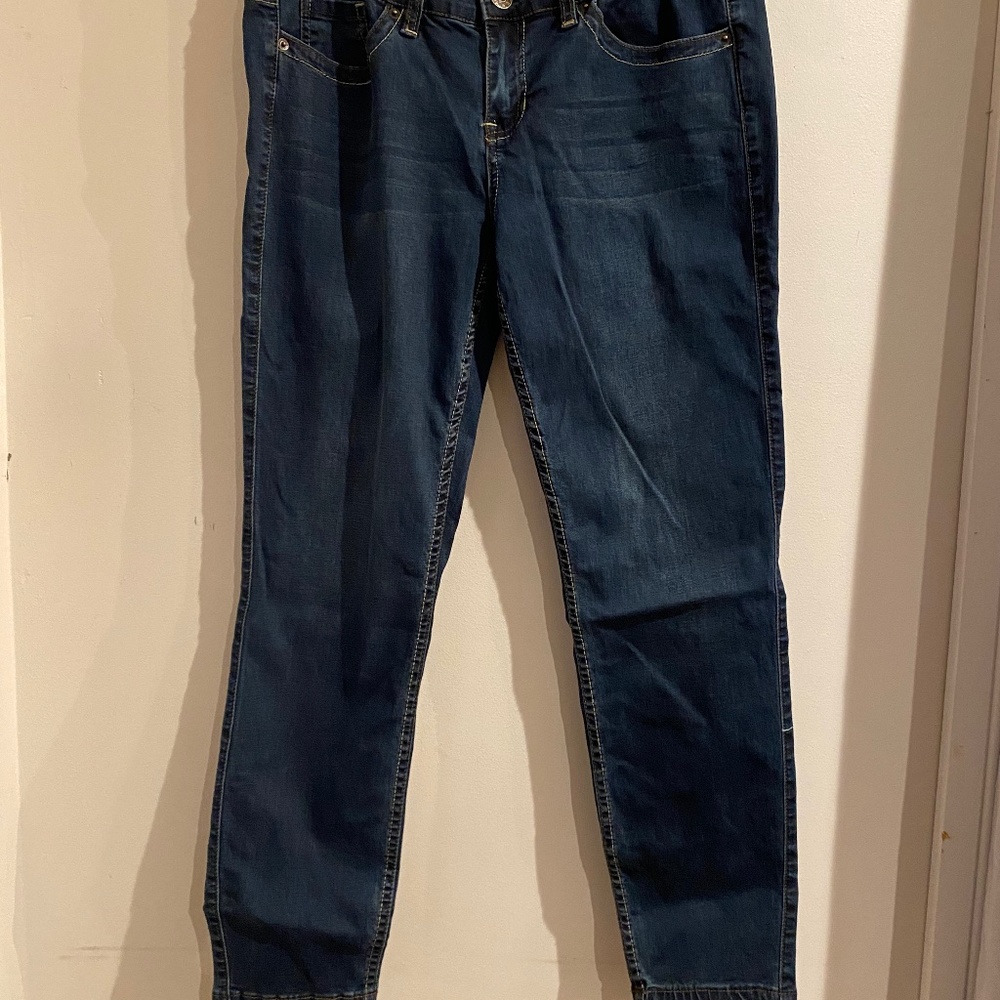 Guess low rise power skinny Cindy fit jeans SIZE 31
